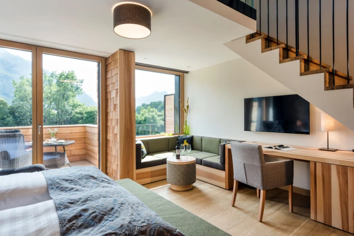 Suite 2